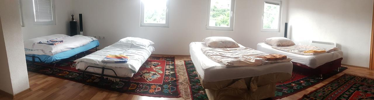 Em Apartment Sarajevo Bagian luar foto