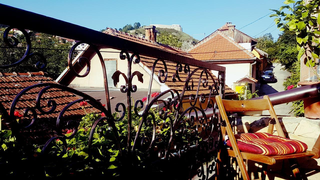Em Apartment Sarajevo Bagian luar foto