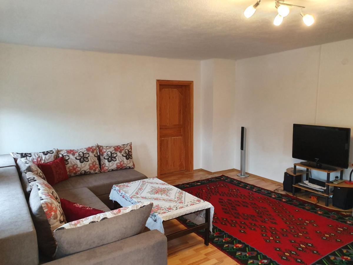 Em Apartment Sarajevo Bagian luar foto